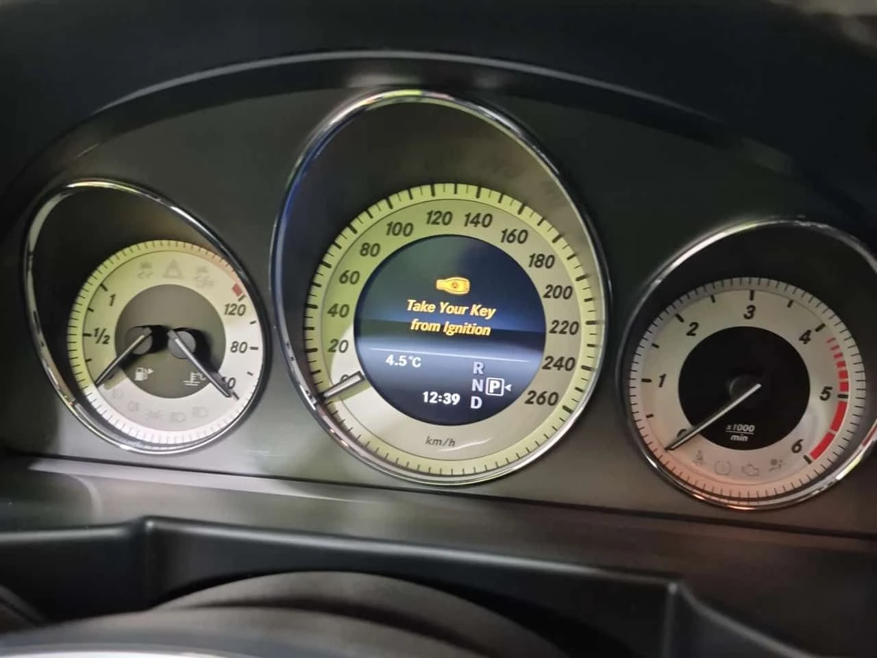 Mercedes-Benz GLK АМГ ПАКЕТ* 250 BLUETEC/CARFAX/ПАНО/ПОДГРЕВ/ПАМЕТ, снимка 10 - Автомобили и джипове - 54128590