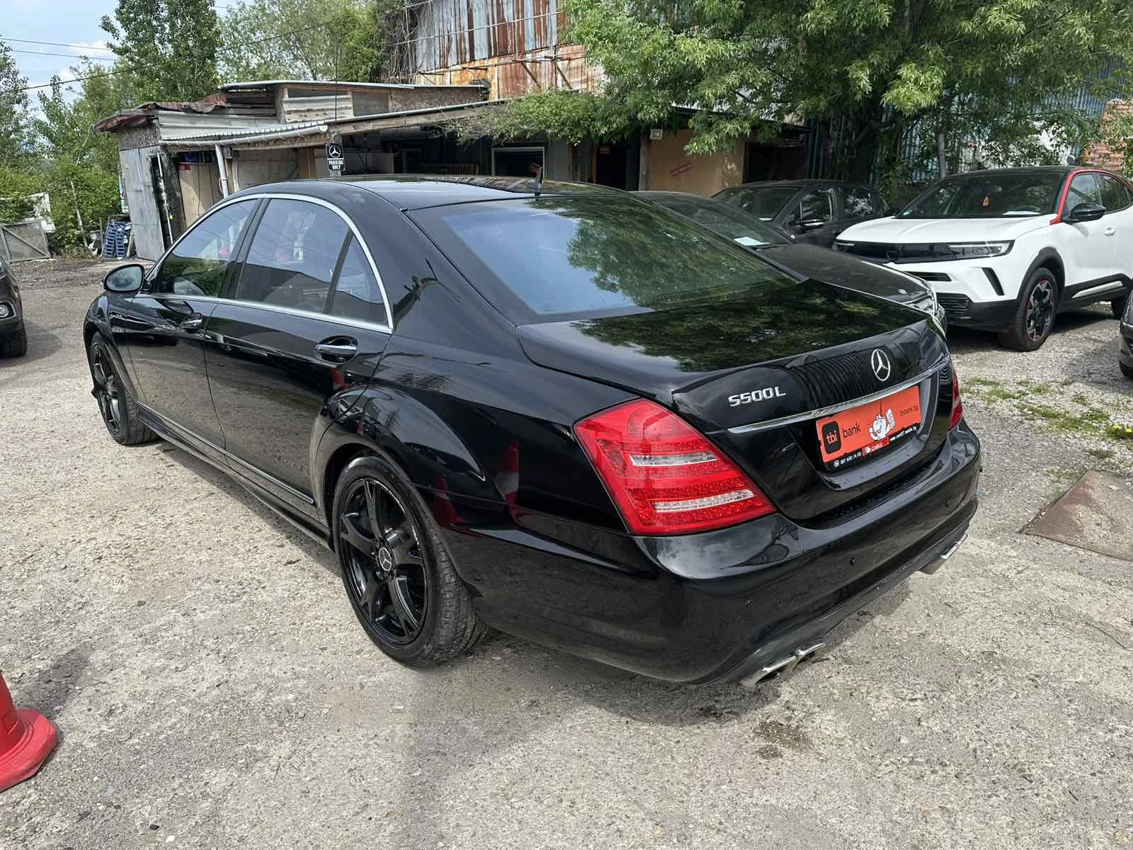Mercedes-Benz S 500 AMG PAKET HARMAN KARDON SOFT CLOSE LONG 388КС, снимка 4 - Автомобили и джипове - 54600181