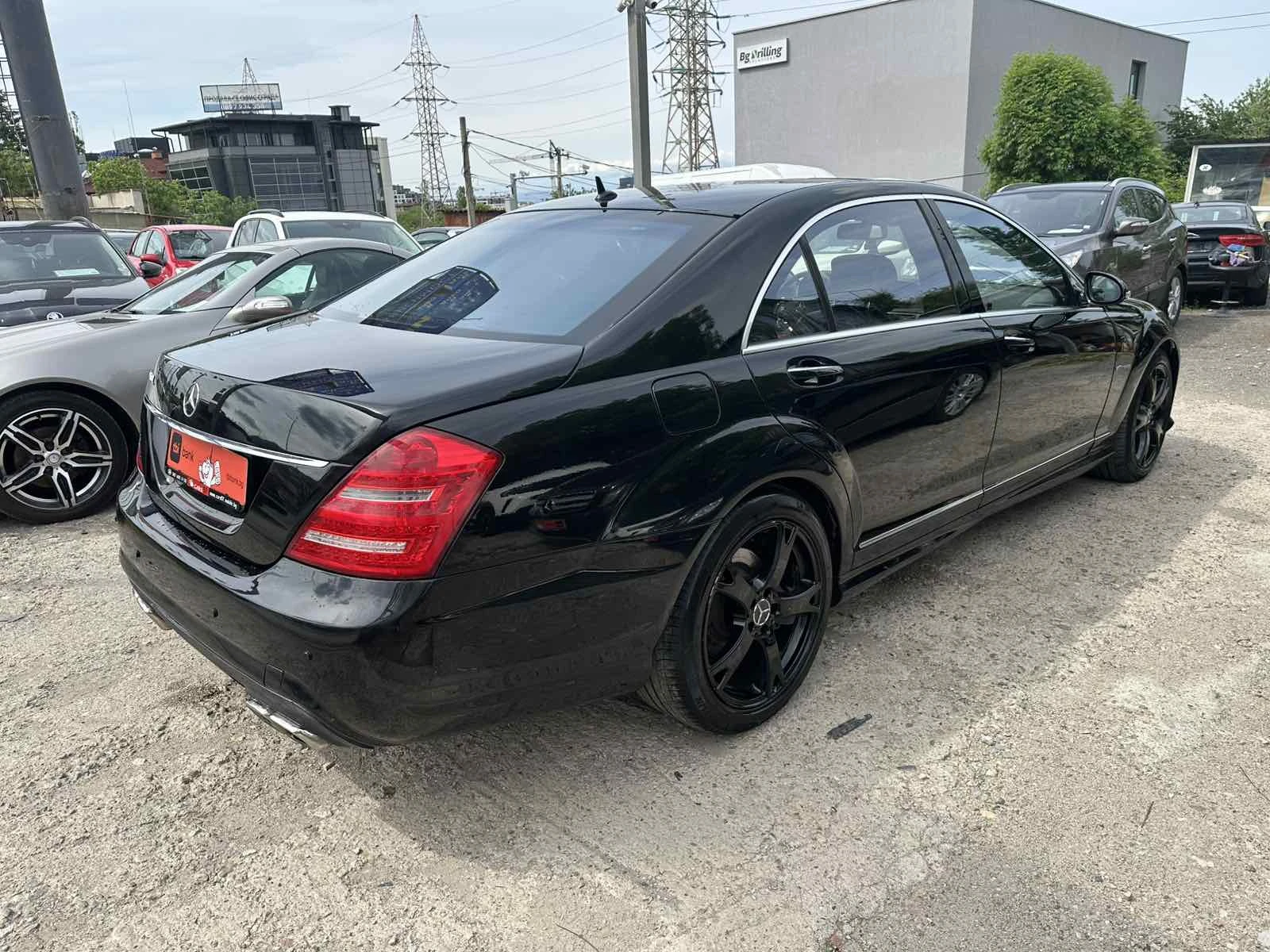 Mercedes-Benz S 500 AMG PAKET HARMAN KARDON SOFT CLOSE LONG 388КС, снимка 3 - Автомобили и джипове - 54600181