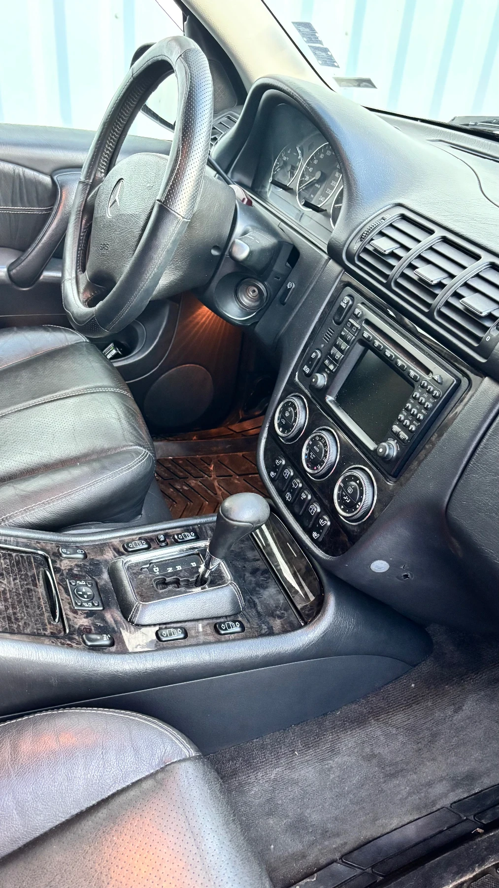 Mercedes-Benz ML 270, снимка 15 - Автомобили и джипове - 54651770