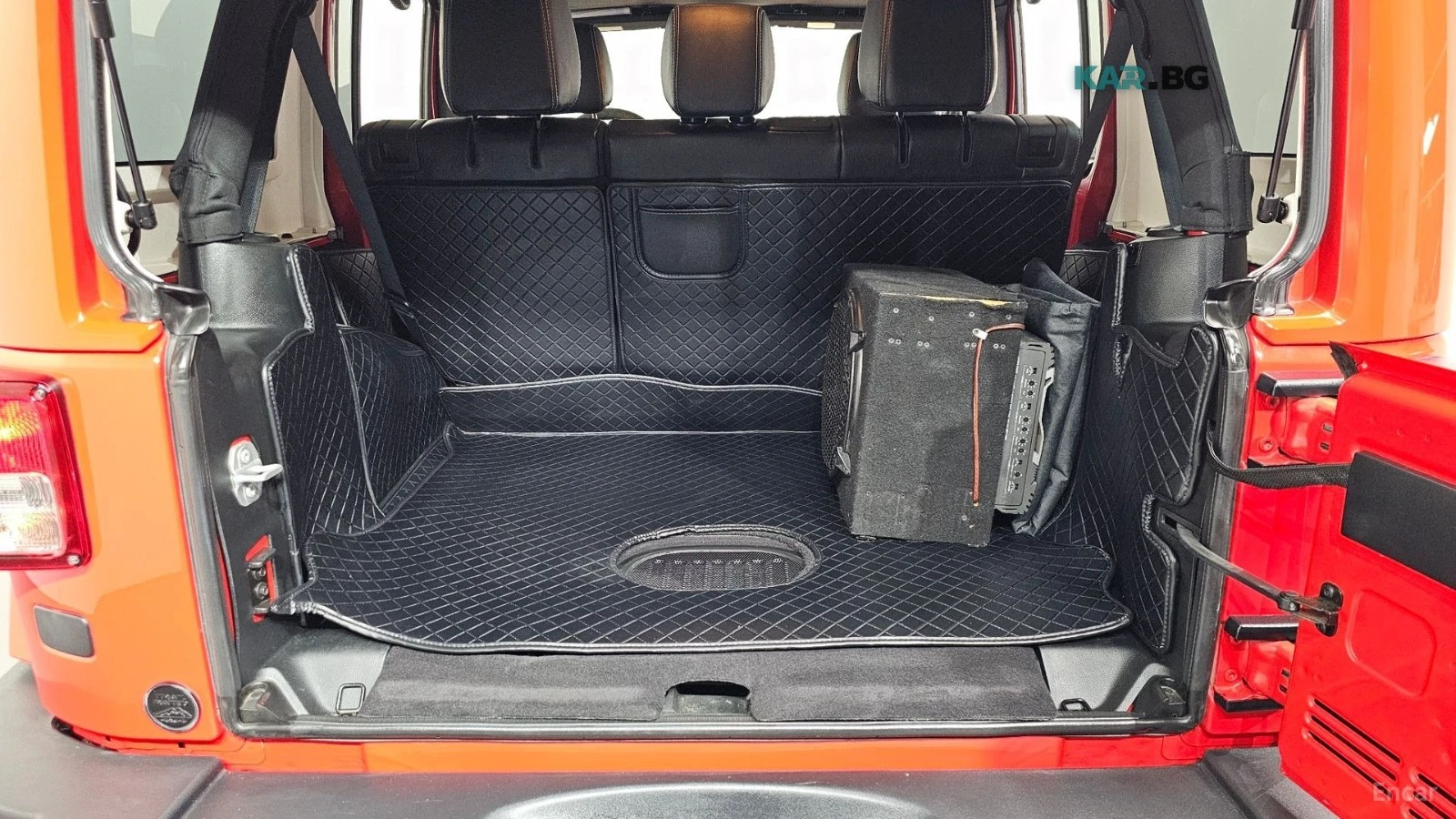 Jeep Wrangler 3.6 Sahara* КОЖА* НАВИ* КАМЕРА, снимка 17 - Автомобили и джипове - 55889790