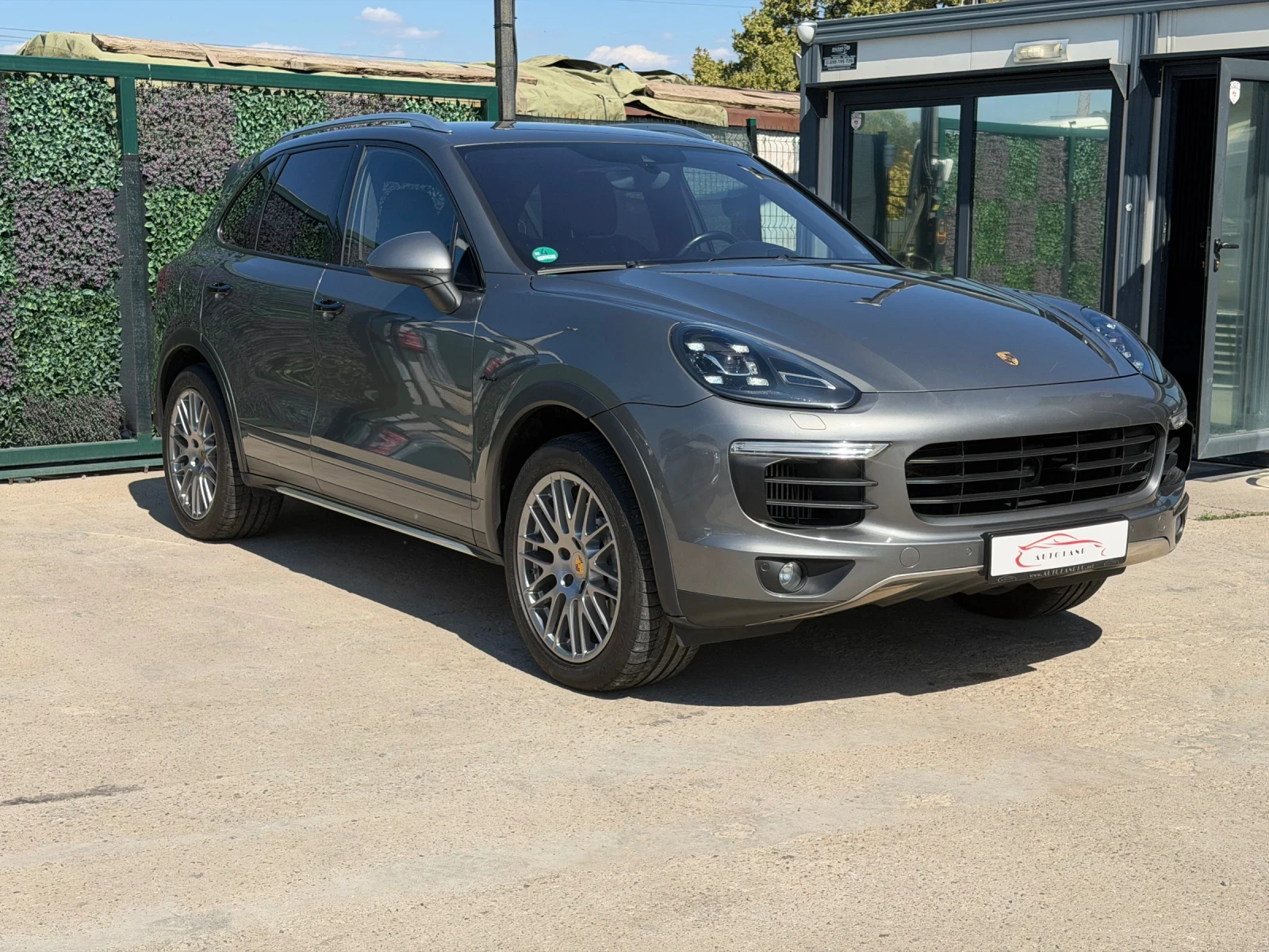 Porsche Cayenne ГАРАНЦИЯ!!!GTS/MATRIX/BOSE/KEYLESS/СОБСТВЕН ЛИЗИНГ, снимка 2 - Автомобили и джипове - 56193587