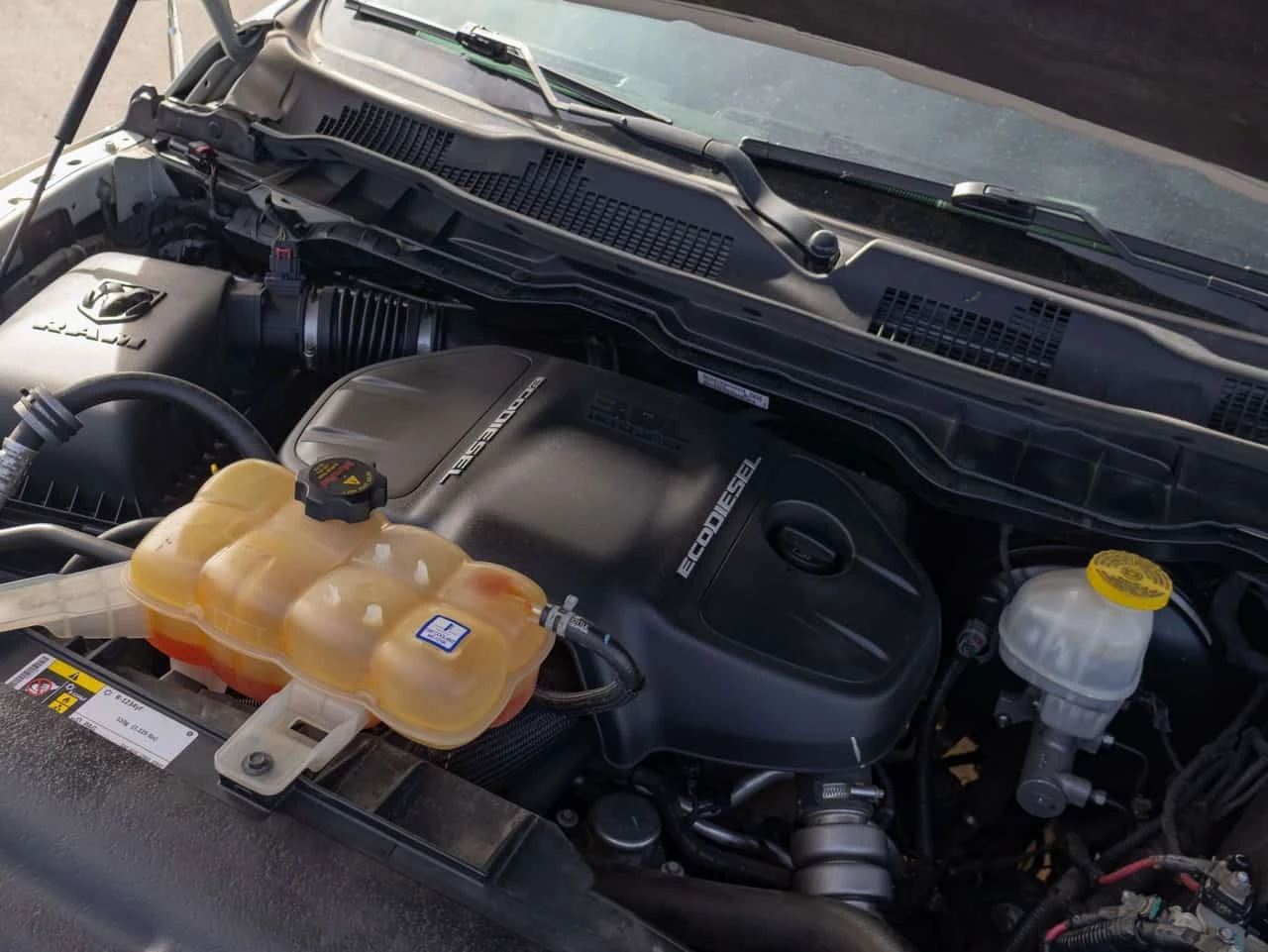 Dodge RAM 1500 * Limited 3.0L EcoDiesel | Power Sunroof * CARFAX  | Mobile.bg � ����������� 17