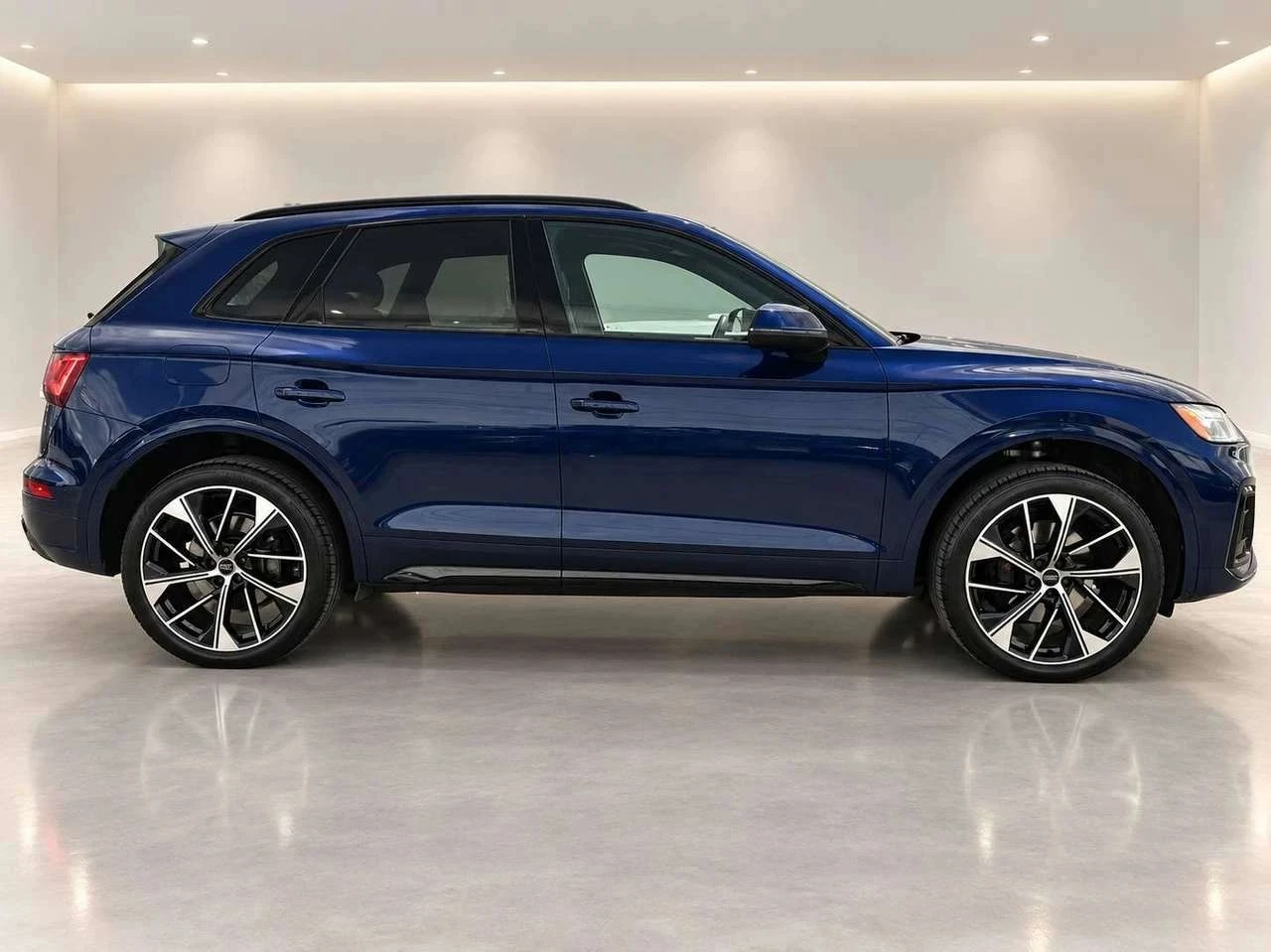 Audi SQ5, снимка 5 - Автомобили и джипове - 56689564