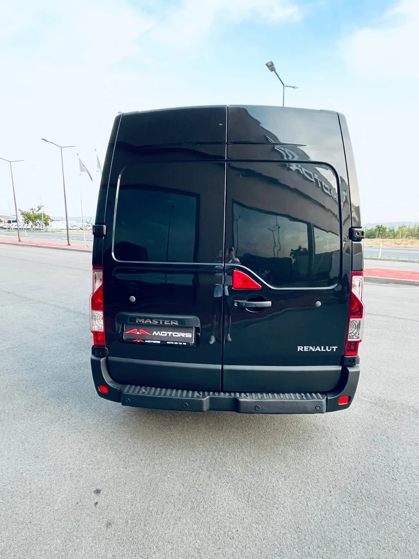 Renault Master  ХЛАДИЛЕН С ДВА АГРЕГАТА - изображение 3