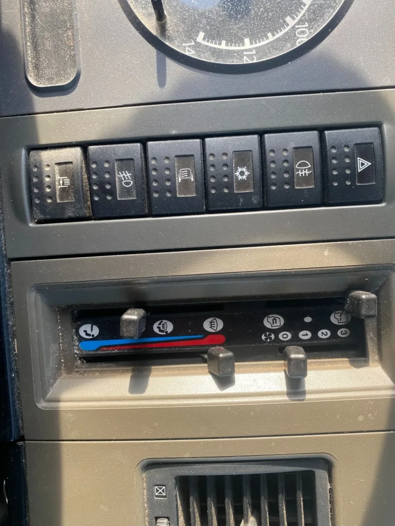 Nissan Atleon 4.4D 2010г.  Хладилен ИТАЛИЯ КЛИМАТИК, снимка 8 - Камиони - 52824808