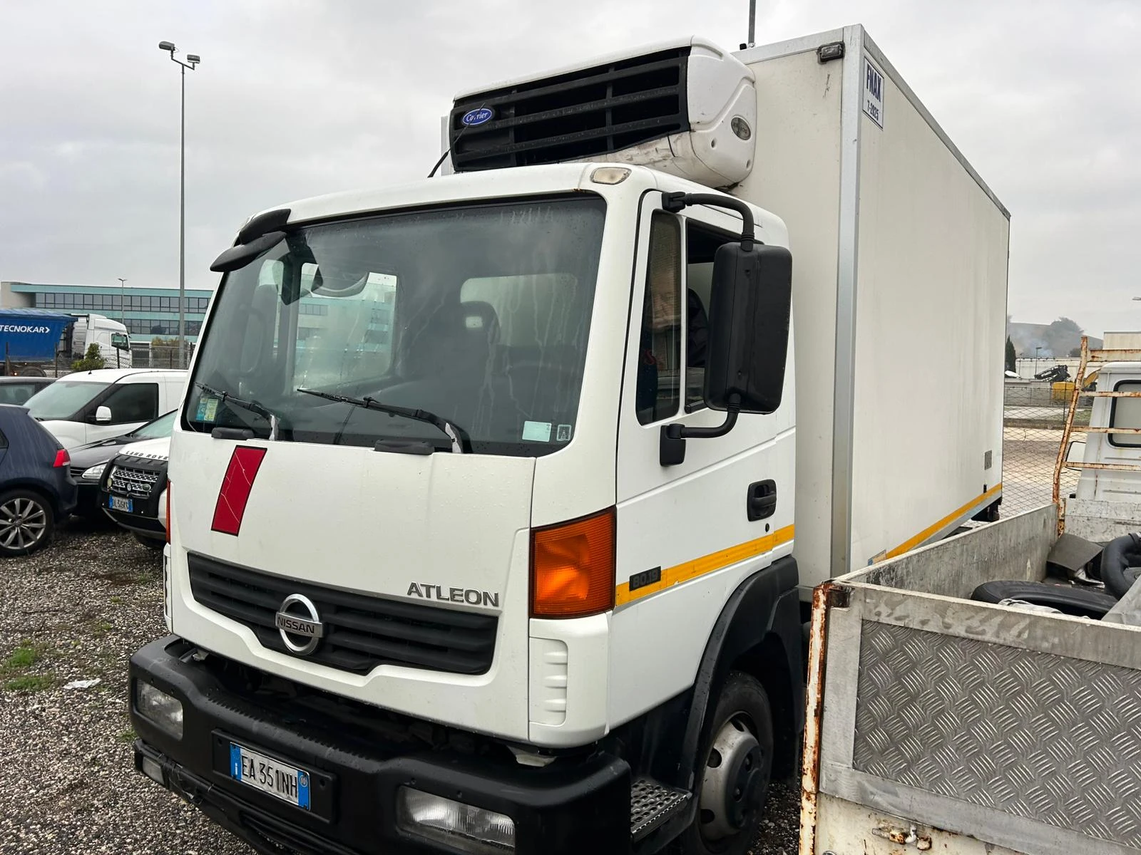 Nissan Atleon 3.0D 2010г.  Хладилен ИТАЛИЯ - изображение 2