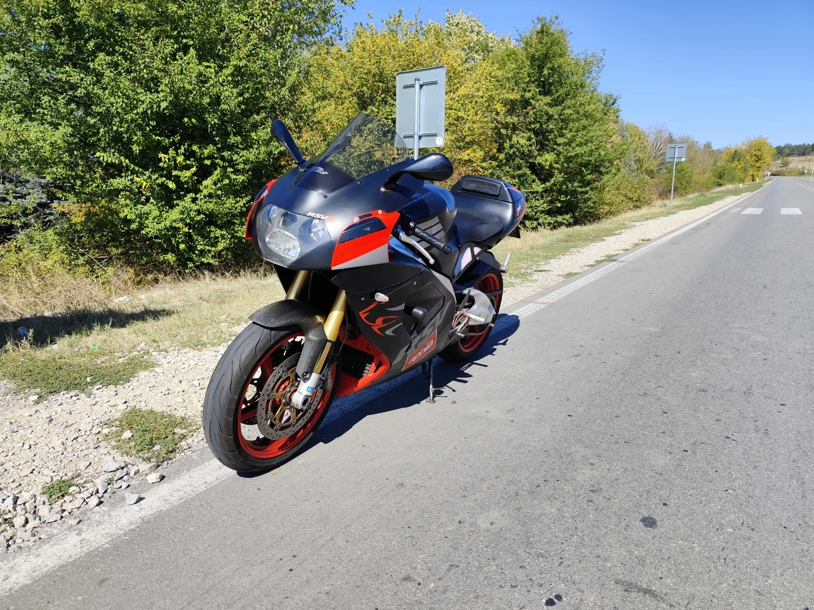 Aprilia RSV4 RSV Mille R 1000 - изображение 8