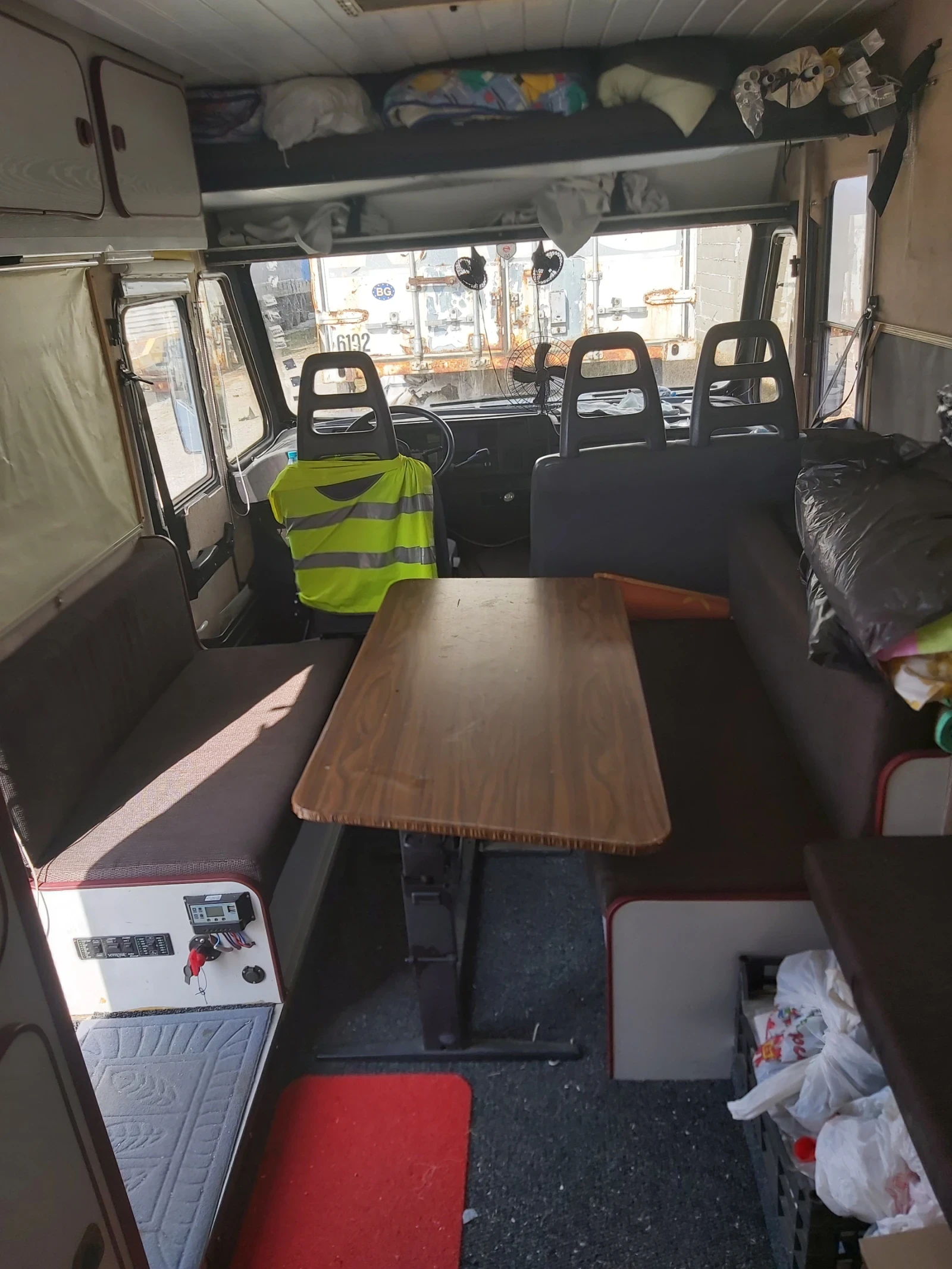 Кемпер Peugeot J5, снимка 13 - Каравани и кемпери - 54176032