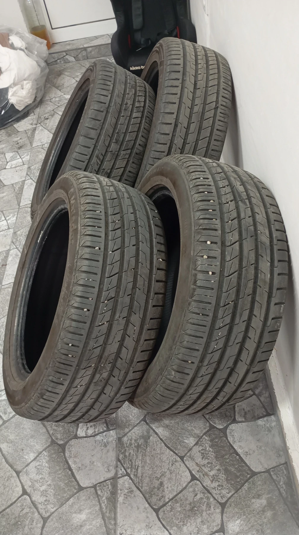 Гуми Летни 225/50R17