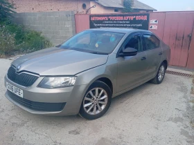 Skoda Octavia 1.6 тди, снимка 2