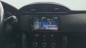 Toyota GT86 2.0 BOXER РЪЧКА ЗАДНО ШИТО ТАБЛО СПОЙЛЕР LSD NAVI, снимка 13