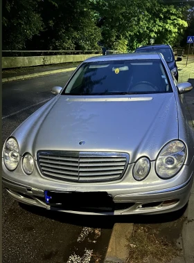  Mercedes-Benz E 270