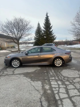 Toyota Camry SE * * CARFAX * * АВТО КРЕДИТ * *  | Auto.bg — изображение 4