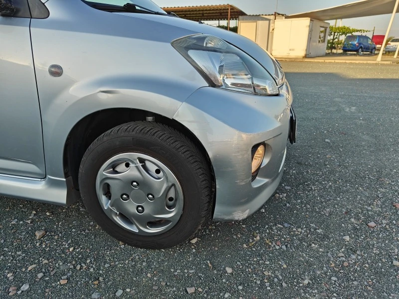 Daihatsu Sirion 1.3i-119000км. Клима, снимка 15 - Автомобили и джипове - 46515989