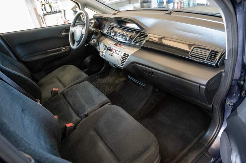 Honda Fr-v 2.2* 140кс* , снимка 13 - Автомобили и джипове - 47493525