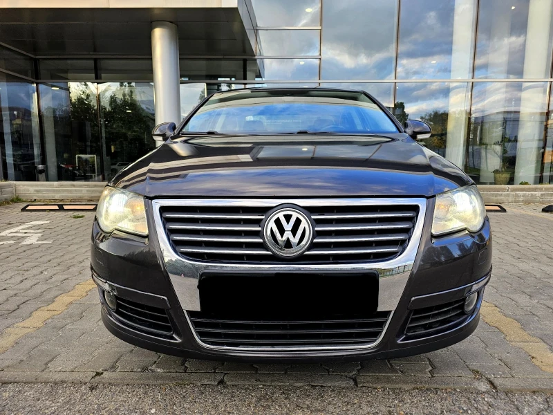 VW Passat 2.0TDI 4MOTION Highline 6скорости Подгрев 4х4 Navi, снимка 1 - Автомобили и джипове - 47566741