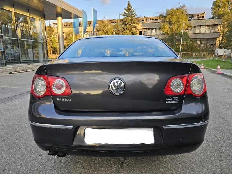 VW Passat 2.0TDI 4MOTION Highline 6скорости Подгрев 4х4 Navi, снимка 7 - Автомобили и джипове - 47566741