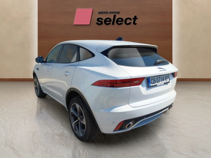 Jaguar E-pace 2.0, снимка 3 - Автомобили и джипове - 48093424