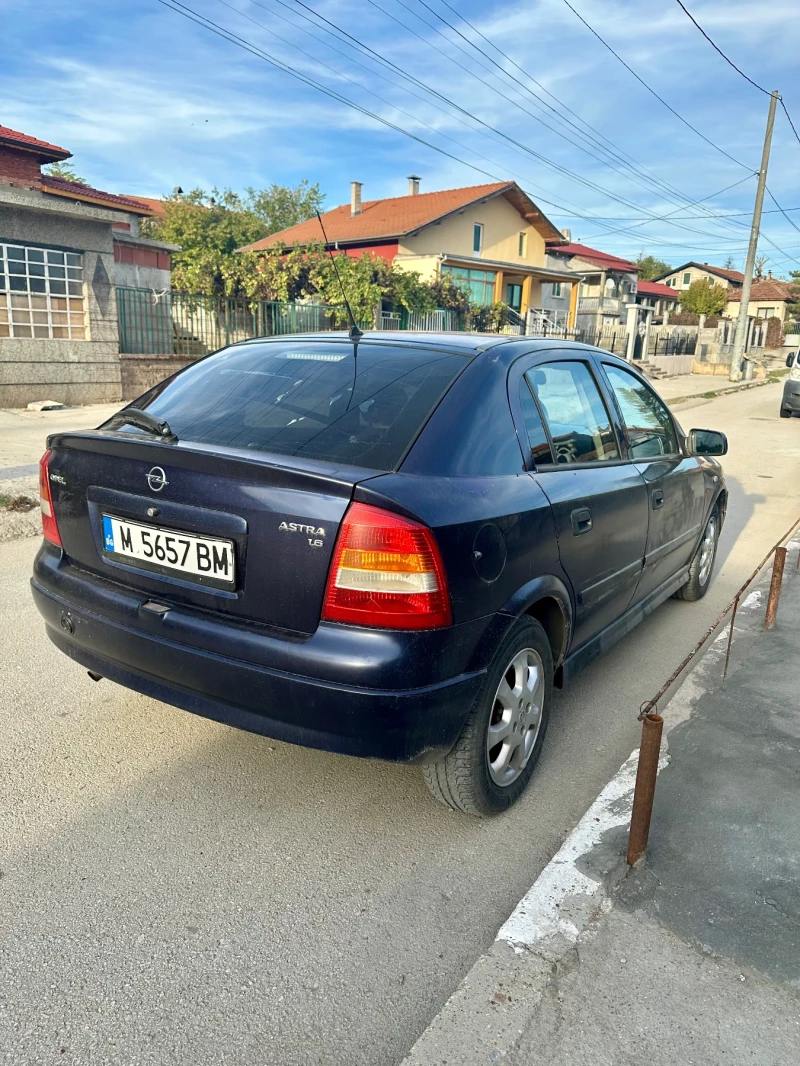 Opel Astra, снимка 3 - Автомобили и джипове - 49010583