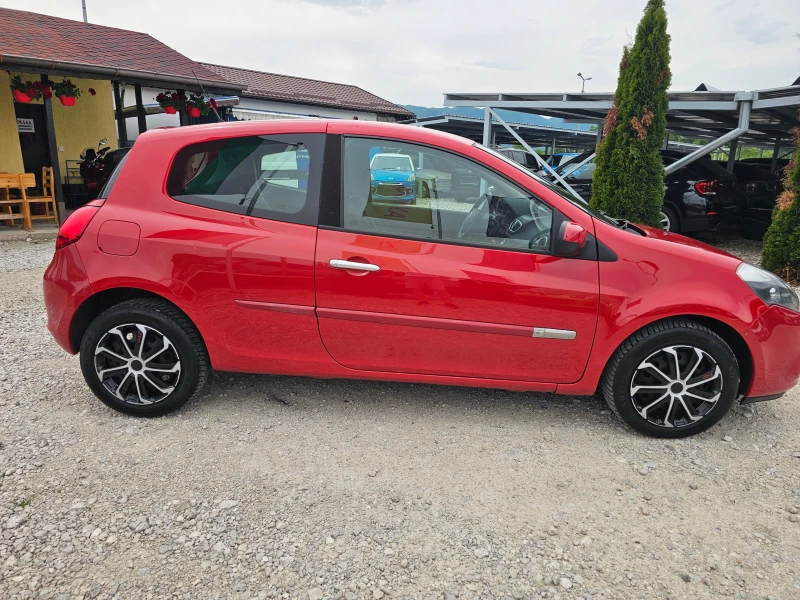 Renault Clio 1.2 КЛИМАТИК РЕАЛНИ КИЛОМЕТРИ, снимка 6 - Автомобили и джипове - 50220741