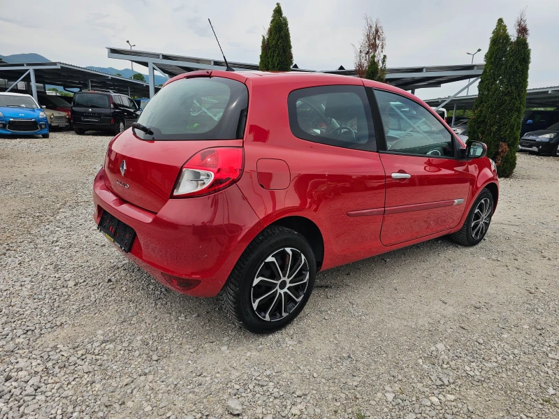 Renault Clio 1.2 КЛИМАТИК РЕАЛНИ КИЛОМЕТРИ, снимка 5 - Автомобили и джипове - 50220741