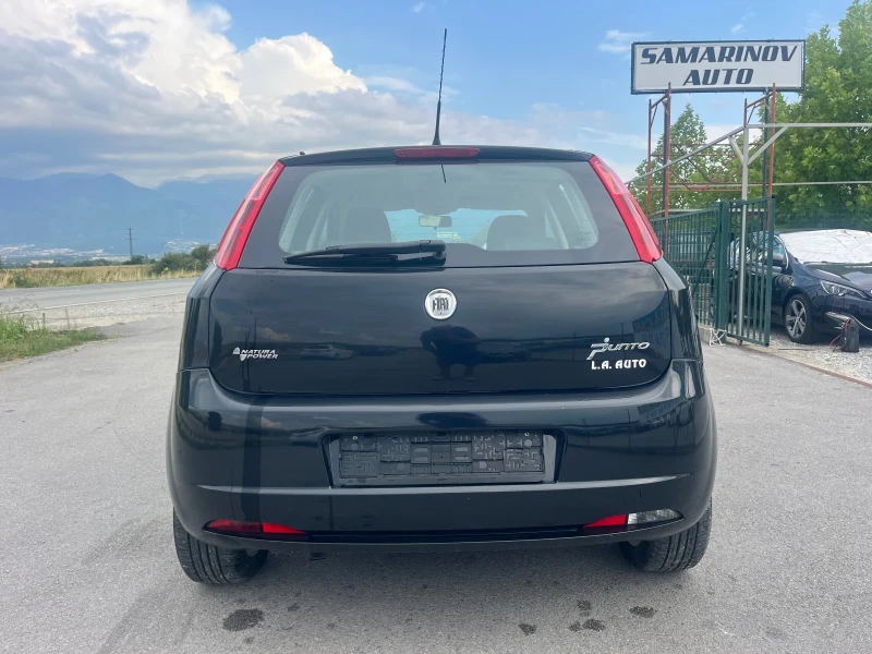 Fiat Punto 1.4, снимка 9 - Автомобили и джипове - 51409959