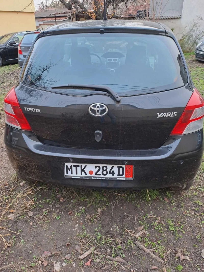 Toyota Yaris 1.3 Automatic, снимка 4 - Автомобили и джипове - 52868067