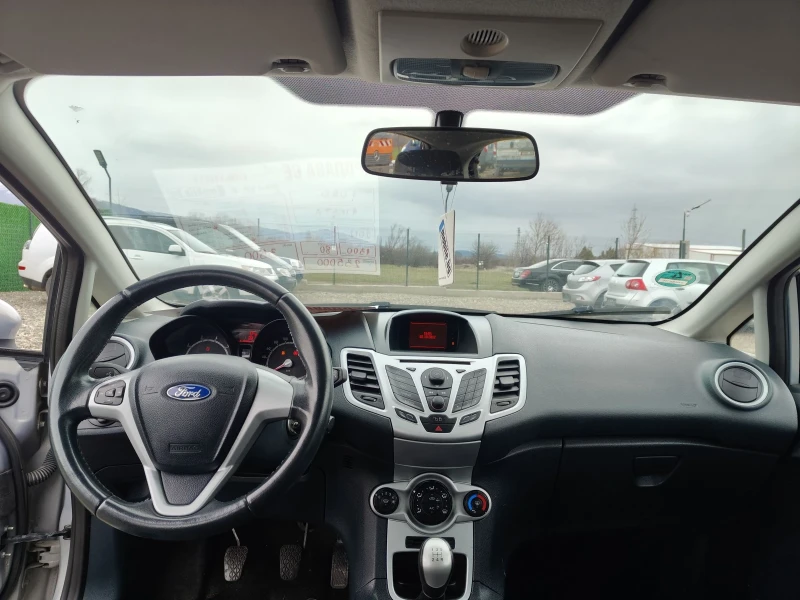 Ford Fiesta 1.3i evro5 80 Klima , снимка 9 - Автомобили и джипове - 53063523