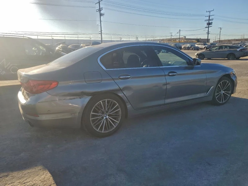 BMW 530 HEAD UP| GESTURE| 360| CARPLAY, снимка 3 - Автомобили и джипове - 53180680