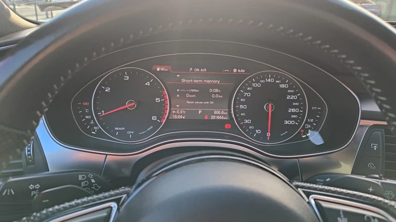 Audi A6 3.0TDI quattro, снимка 6 - Автомобили и джипове - 53455927