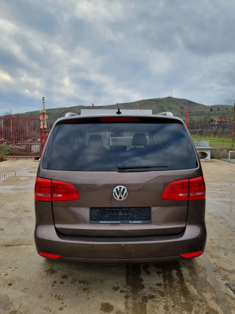 VW Touran, снимка 7 - Автомобили и джипове - 53477904