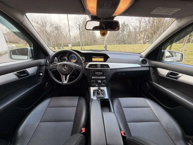 Mercedes-Benz C 220 CDI / AMG LINE / АВТОМАТИК , снимка 12 - Автомобили и джипове - 53502002