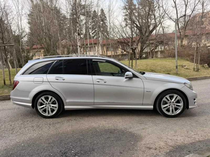 Mercedes-Benz C 220 CDI / AMG LINE / АВТОМАТИК , снимка 8 - Автомобили и джипове - 53502002