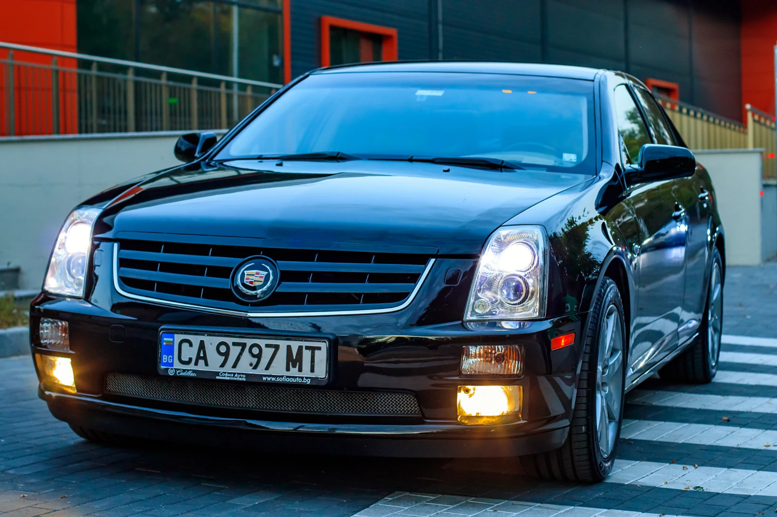 Cadillac STS 4.6 V8 4x4 - изображение 5