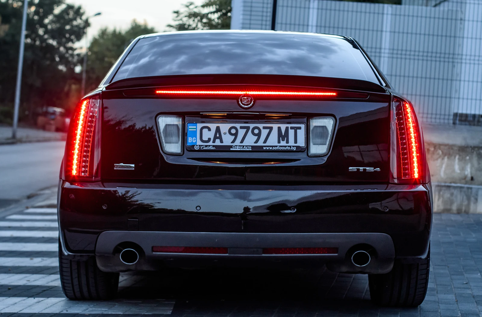 Cadillac STS 4.6 V8 4x4 - изображение 3