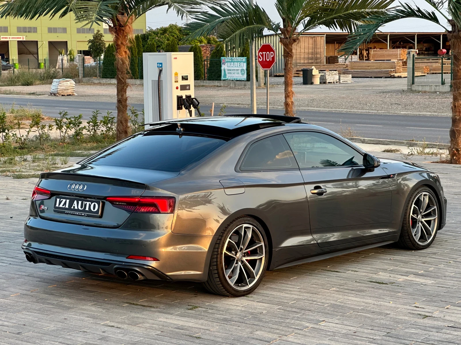 Audi S5 QUATRRO* B&O* PANO* NAVI* RECARO* MASSAGE - изображение 6