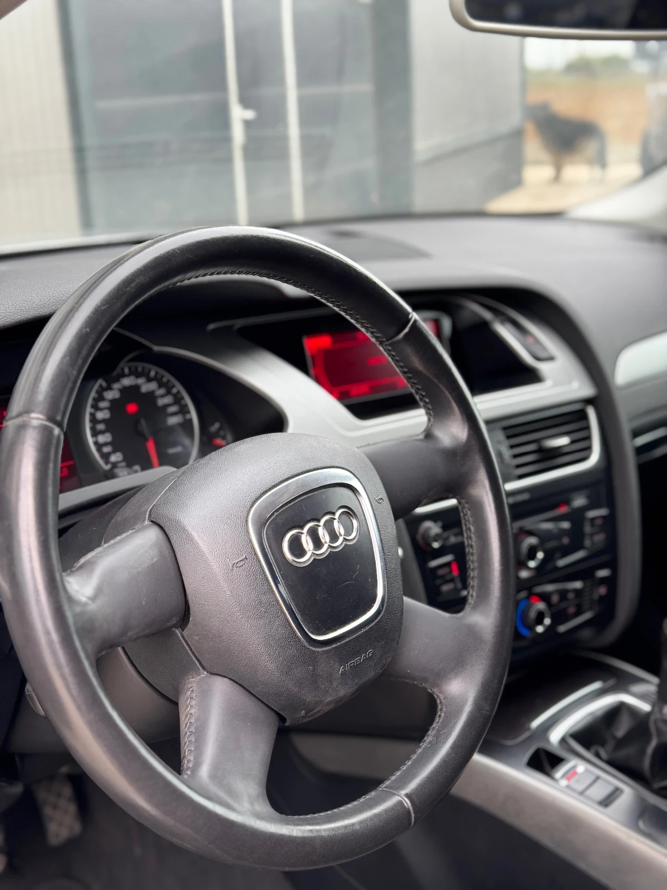 Audi A4 2.0 143k.c  - изображение 5
