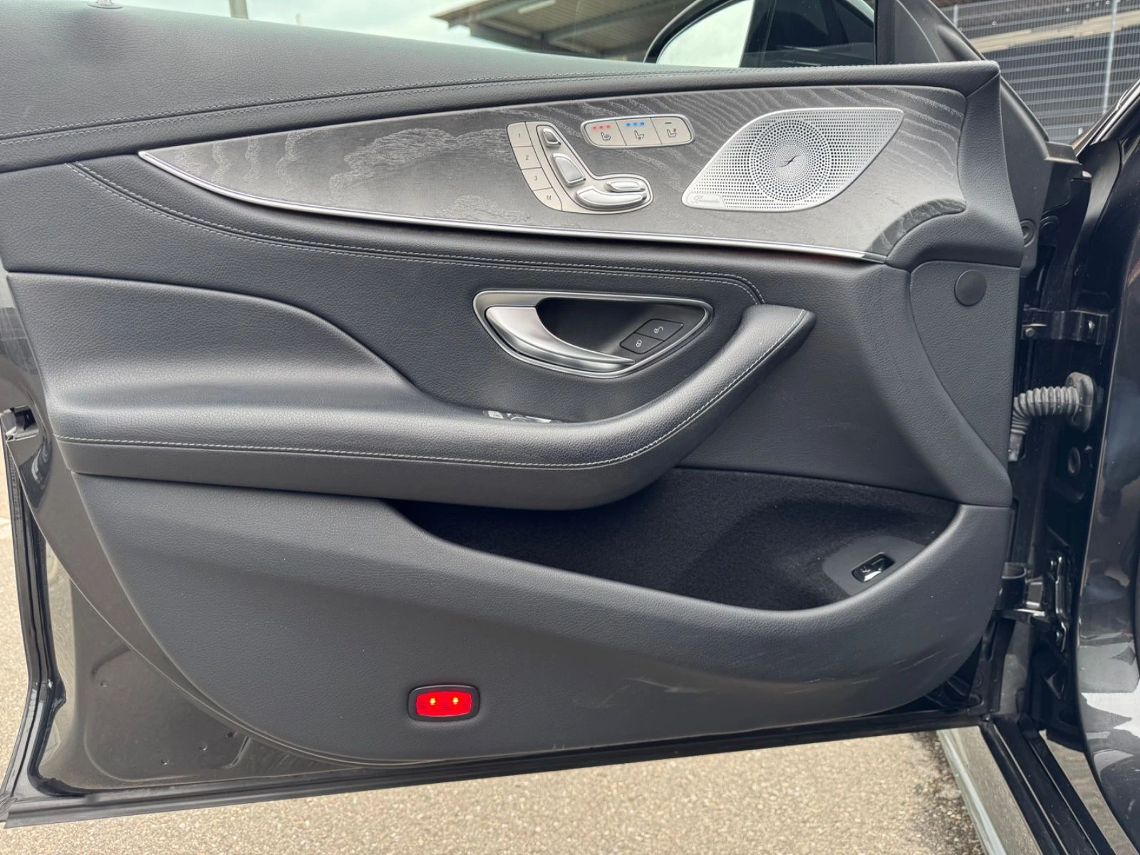 Mercedes-Benz CLS 400 D/4MATIC/340HP/BURN MASTER/360/PANO/MEMO/E134 | Mobile.bg   13