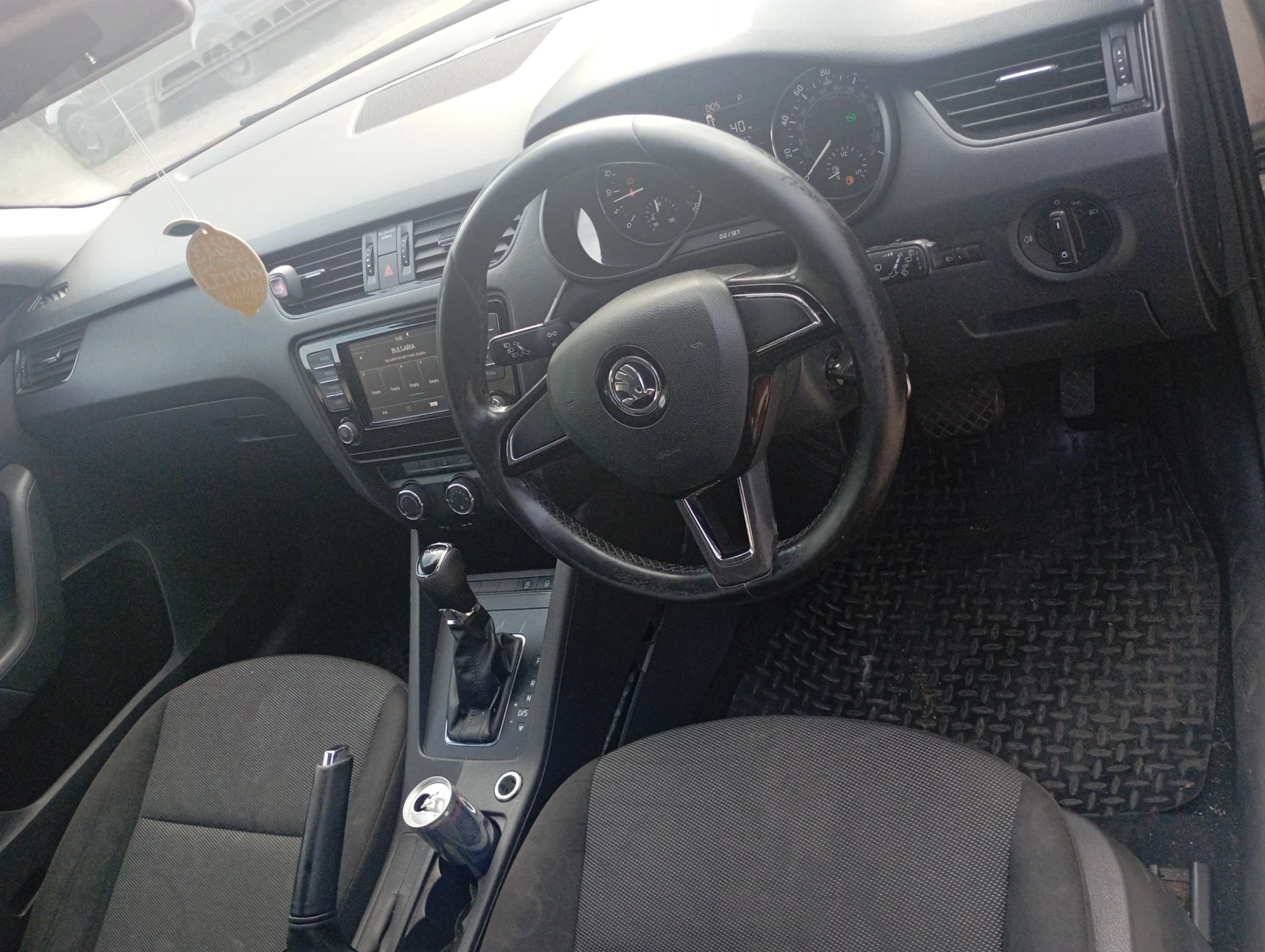 Skoda Octavia 1.6 тди - изображение 5
