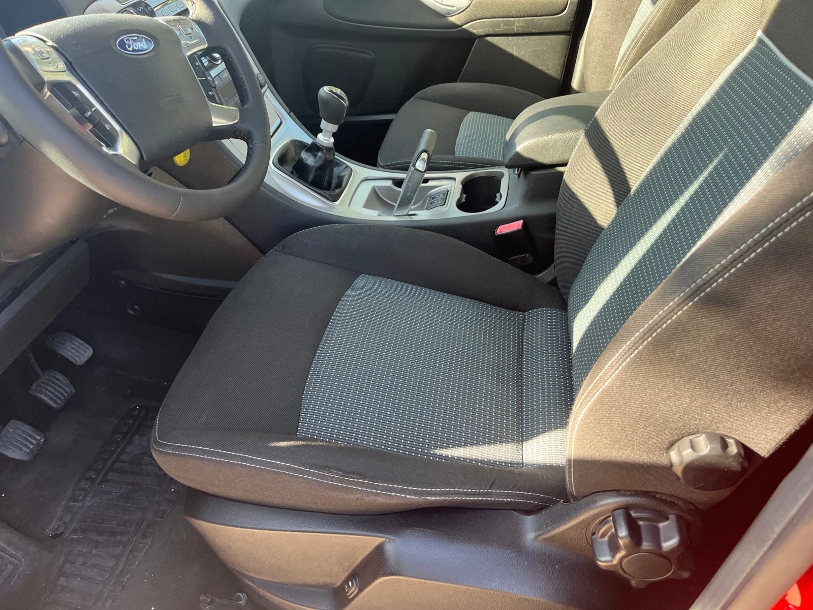 Ford Galaxy  - изображение 9
