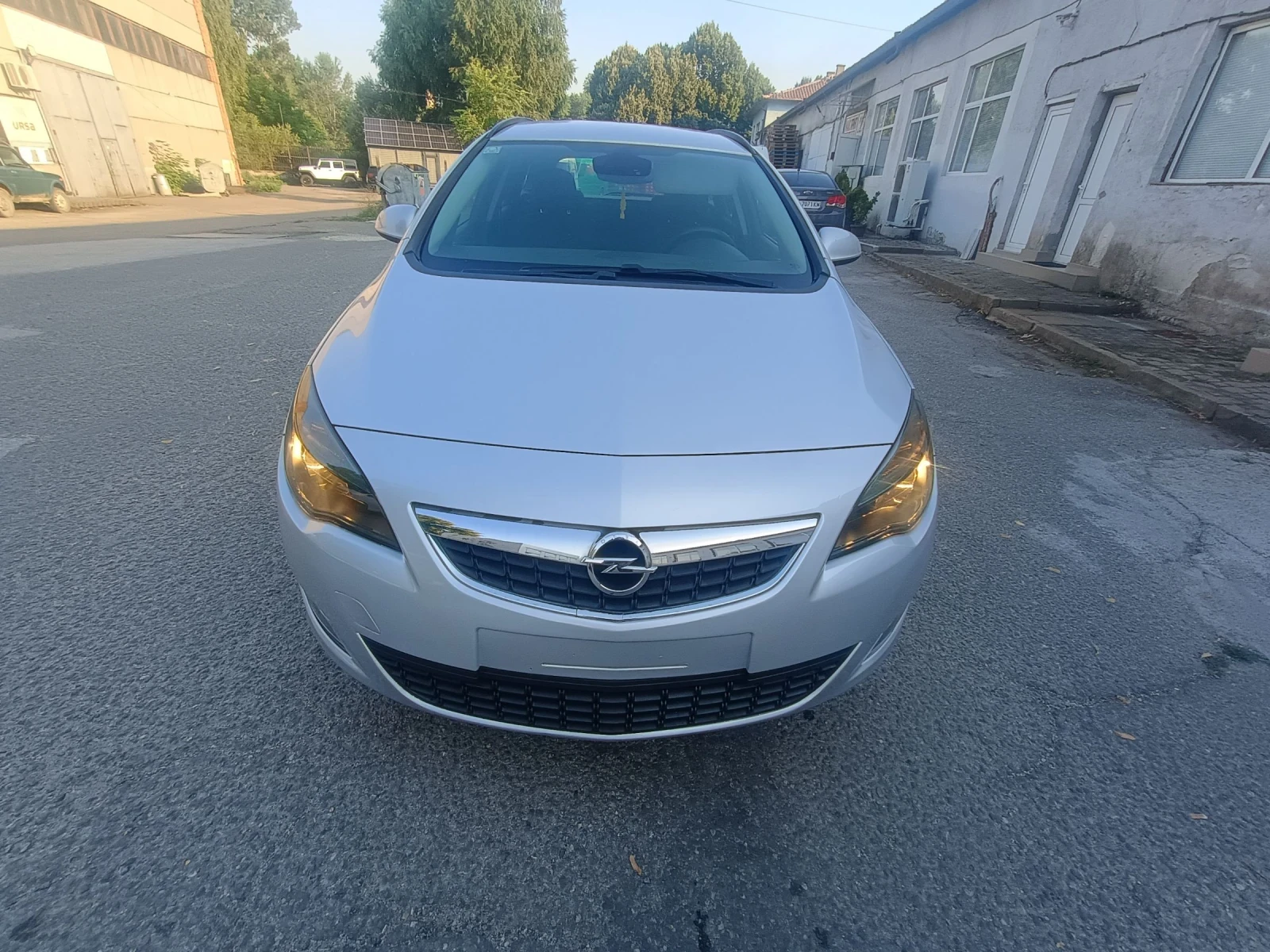 Opel Astra 1.6vvt 116кс - изображение 3