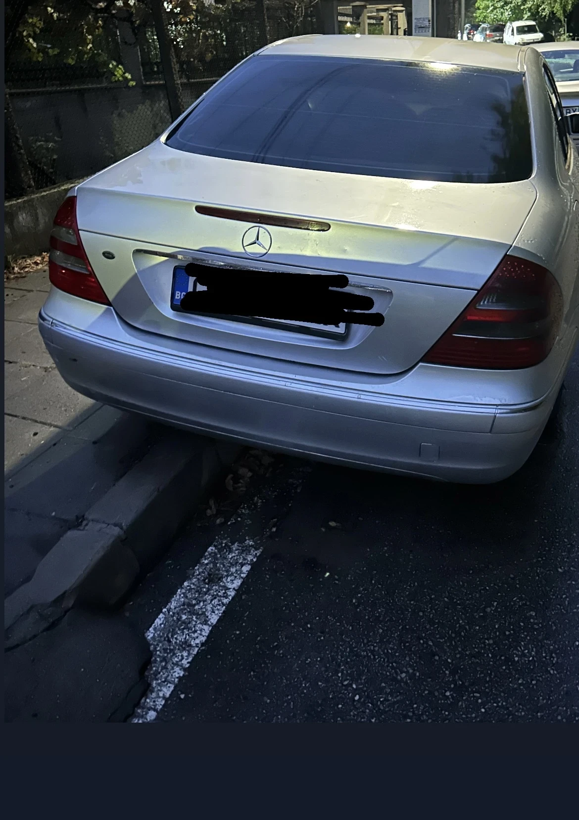 Mercedes-Benz E 270  - изображение 3