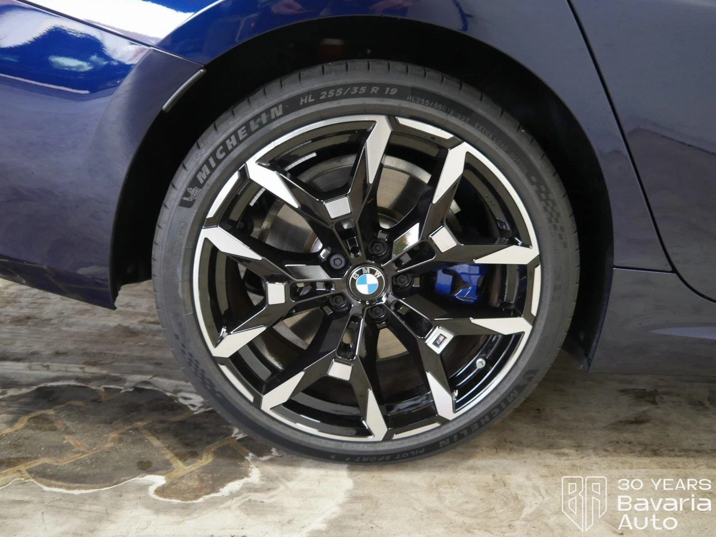 BMW 330 e Touring M Sport Paket Sportautomatic | Mobile.bg   16