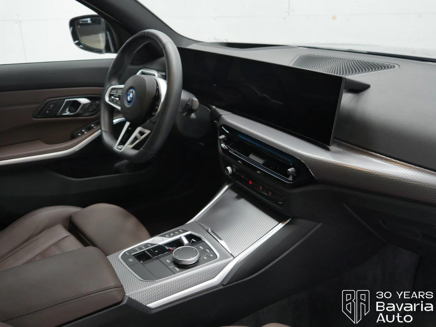 BMW 330 e Touring M Sport Paket Sportautomatic - изображение 7