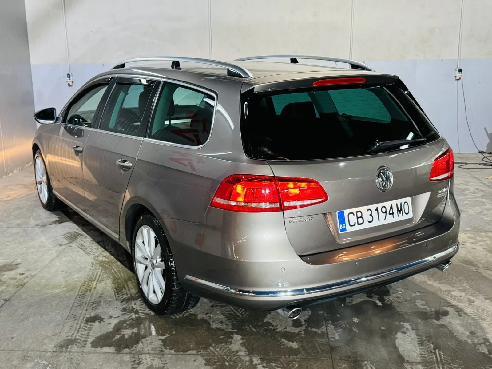 VW Passat 2.0 TDI 4X4 - изображение 6