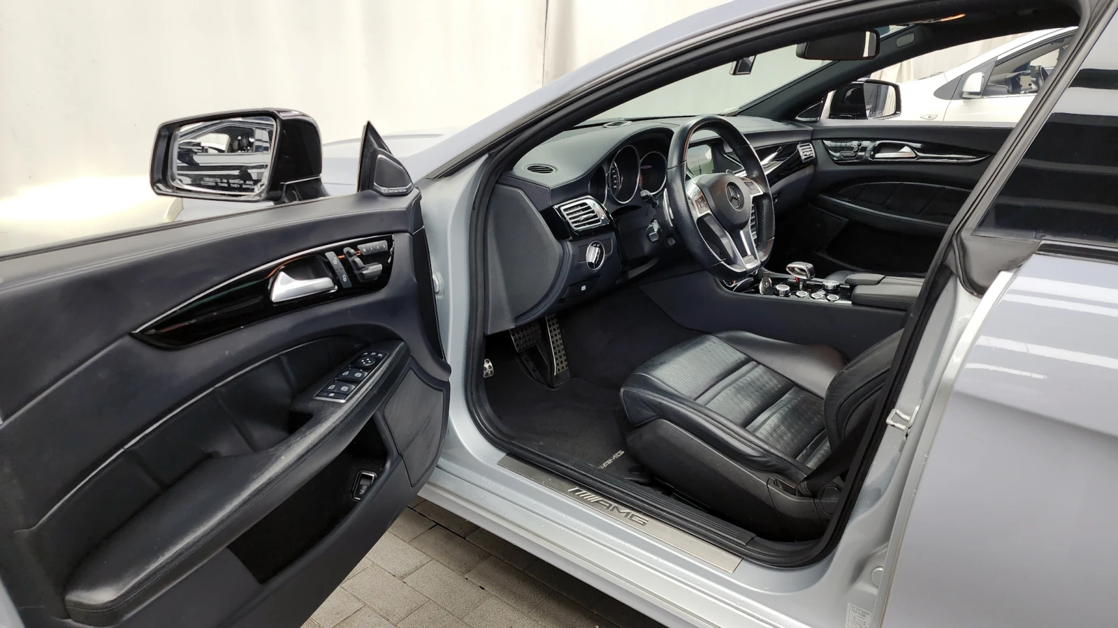 Mercedes-Benz CLS 63 AMG �������* Camera * H/K | Mobile.bg � ����������� 8