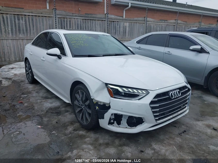 Audi A4 KOMFORT С РЕГИСТРАЦИЯ & АВТО КРЕДИТ