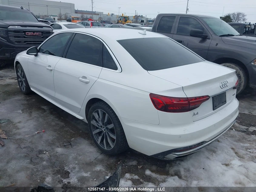 Audi A4 KOMFORT С РЕГИСТРАЦИЯ & АВТО КРЕДИТ, снимка 4 - Автомобили и джипове - 53950274
