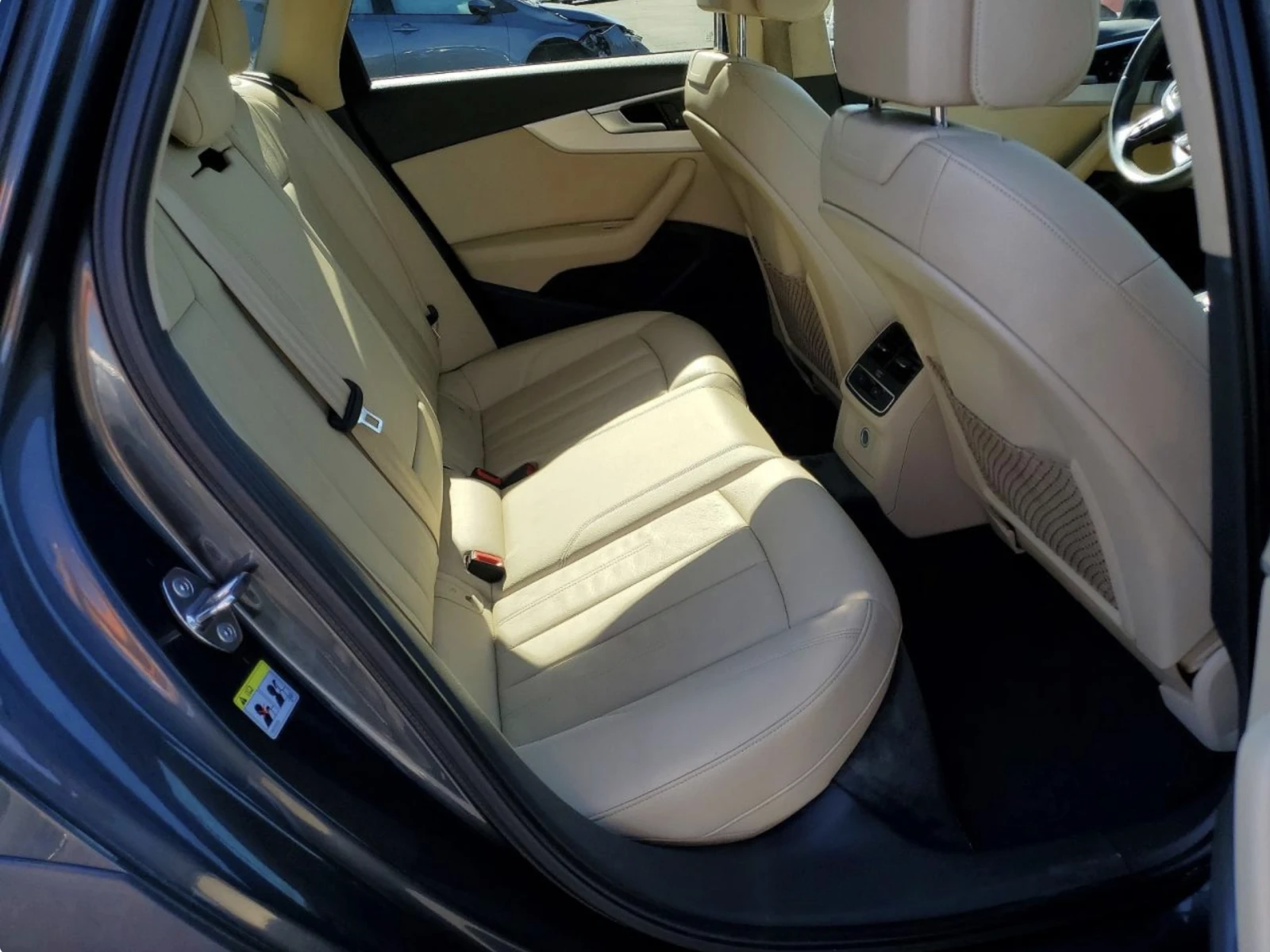 Audi A4 Allroad АВТОКРЕДИТ* ЦЕНА БЕЗ АНАЛОГ* , снимка 11 - Автомобили и джипове - 53998285